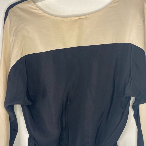 Parker Women's Black and Cream Silk V Neck Mini Dress Size Medium Classic Dressy - Picture 13 of 16